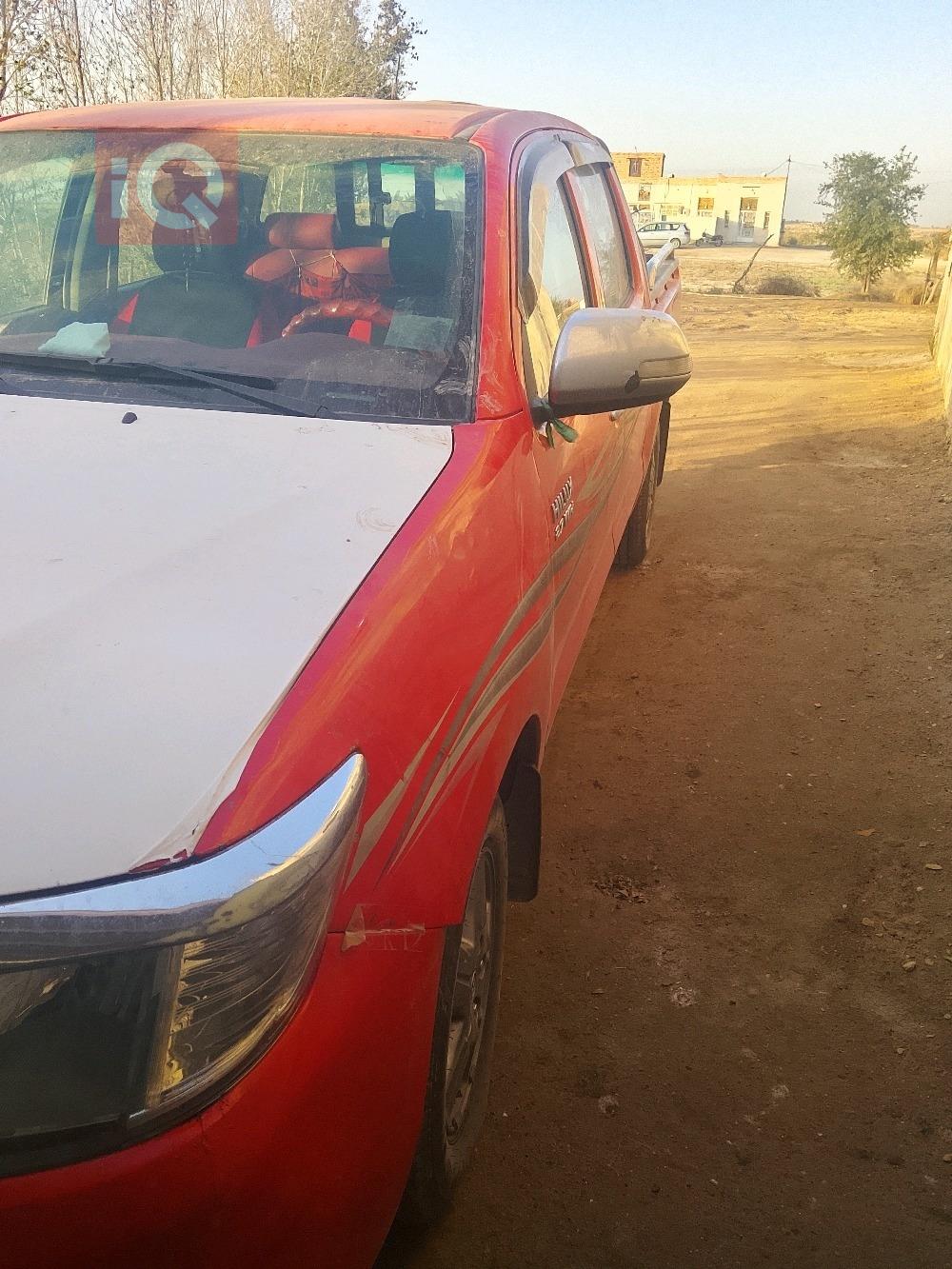 تويوتا هايلوكس